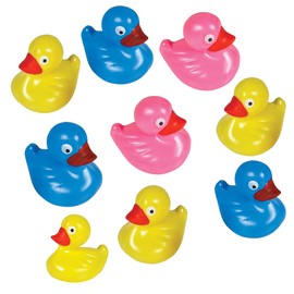 ArtCreativity - Juguetes flotantes de plástico para patos – Paquete de 12 – Juguetes de agua duraderos para niños, suministros de fiesta temática de carnaval, regalos de fiesta de cumpleaños y rellenos de bolsas de regalo