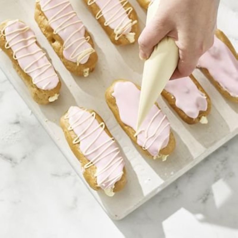 Lakeland Heat Resistant Disposable Piping Bags x 20 (Cut to