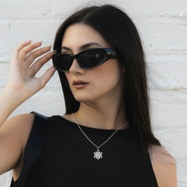 MISS RIGHT Christmas Gifts, Pendant Necklace for Women, Fashion Jewelry, Glitzy Rhinestone Spinning Snowflake Necklace Pendant Necklace Holiday Jewelry Gift