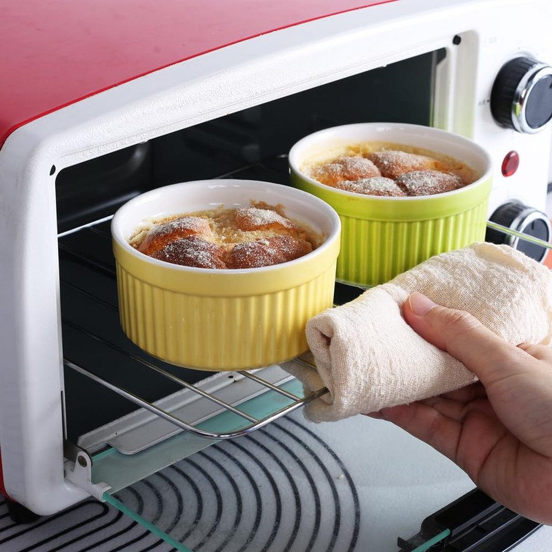 YAZYLIFE Ramekins 4oz,Creme Brulee Ramekins and Souffle Dishes,Porcelain Oven Safe
