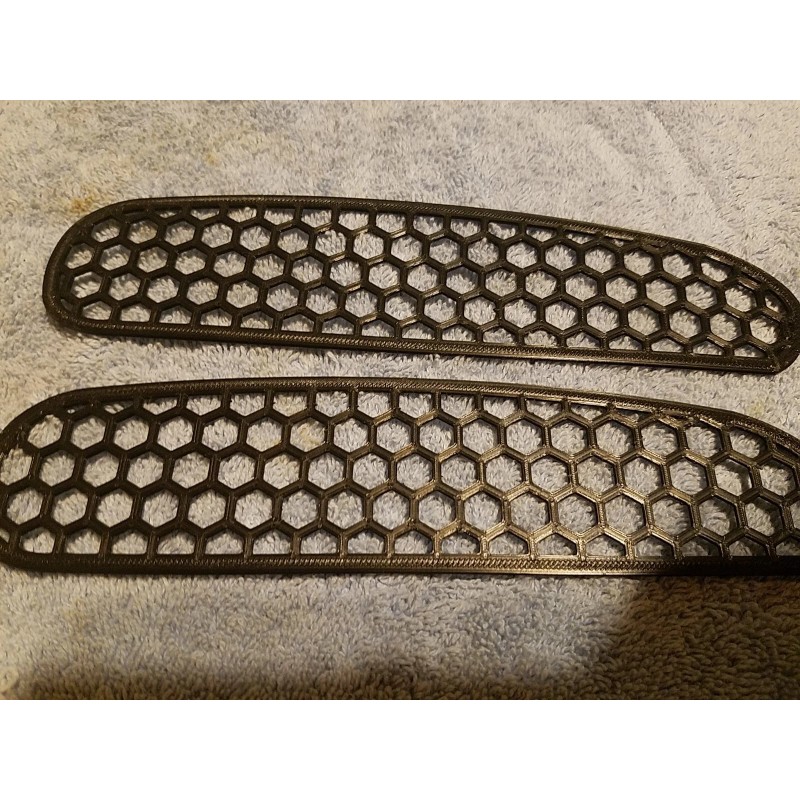 Corvette C5 CORVETTE  BLACK BRAKE DUCT  PLASTIC HONEYCOMB  GRILL GRILLE