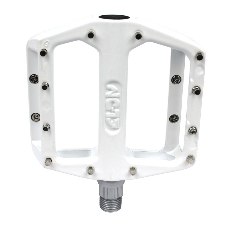 NC-17 STD II Pro Flat Pedal - White