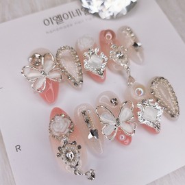 [Premium Nail] Pearl Butterfly Gradient Nail Handmade Nail Tip - Skeletor / [프리미엄네일] 진주나비 그라데이션네일 수제네일팁 - 스켈레토