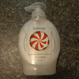 Softsoap- Cool Peppermint  Scented   Liquid Hand Soap