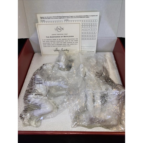 Lenox NIB 1991 LENOX THE SHEPHERDS OF BETHLEHEM-WHIT