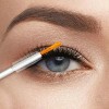 Suero Para Cejas Y Pestañas / Formula Con Capixyl /