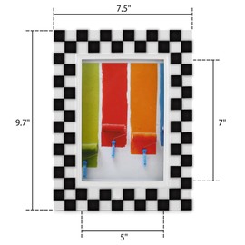 FJXMFRAME Black and White Picture Frames 5x7 Checkered Picture Frame Fun Unique Checkered Home Decor Room for Tabletop or Wall Hanging Resin