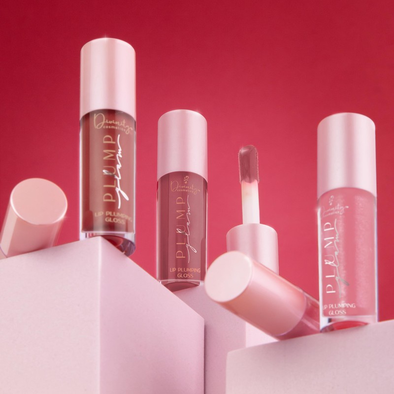 Divinity Cosmetics PLUMP Glam – Brillo Labial Voluminizador con Efecto