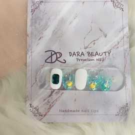 Next day delivery⭐Summer vacation seashell nails⭐ / 다음날 발송⭐여름휴가 조개네일⭐