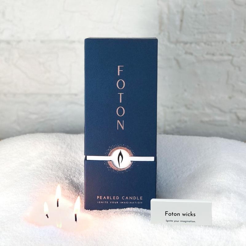 Foton Pearled Candle - Scented White:_FESTIVE FIR - Freshly Cut