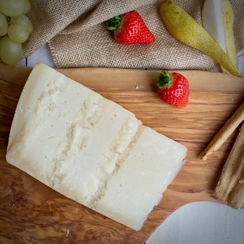 Parmigiano Reggiano DOP stagionato 18 mesi Selezionato (0.6)