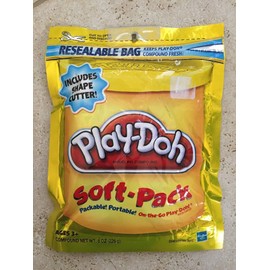 Play-Doh BRAND NEW SEALED Play-Doh Soft Pack and 1 Shape Cutter 8 oz - Yellow BB12