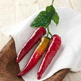 Factory Direct Craft Pack of 4 Artificial Red Chili Pepper Bundles Garden Red Chili Peppers Fake Food for Kitchen Vegetable Displays or Photo Props