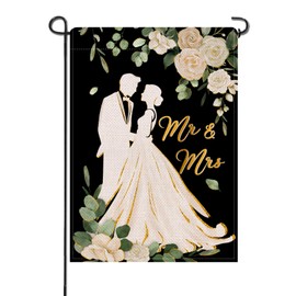 Artofy Mr. and Mrs. Just Married Small Decorative Garden Flag, Romantic Wedding Bride Groom Flowers Yard Lawn Outside Decor, Engagement Anniversary Party Outdoor Home Decoration Double Sided 12 x 18