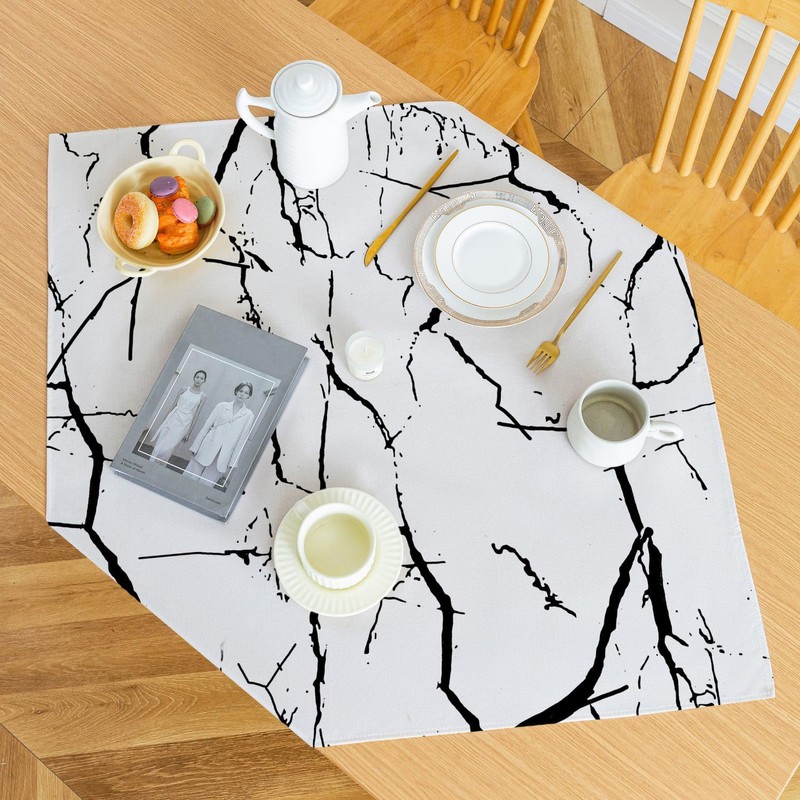 Tablecloth White and Black Middle Runner Modern Tablecloths with Marble