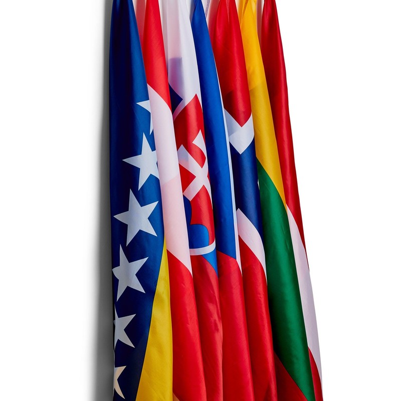Runesol Lower Normandy Flag, 91x152cm, 3ft x 5ft, 4 Grommets,