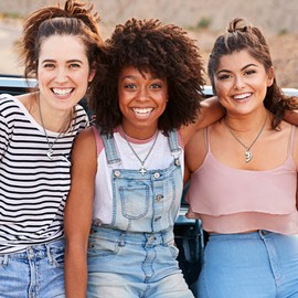 Oidea Upgraded Sets of 3 Best Friends Forever Messages BFF Puzzle Necklaces Stainless Steel Heart Shape Friendship Pendant Matching Necklaces Set for Women Gift - silver