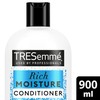 TRESemmé TRESemmé Moisture Rich Conditioner with vitamin E for dry,