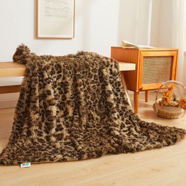 XeGe Luxury Faux Fur Leopard Print Throw, Soft 50x60 Cheetah Print Fluffy Blanket, Shaggy Plush Decorative Couch Throw, Cute Furry Fuzzy Animal Print Blanket for Sofa Bed, Brown