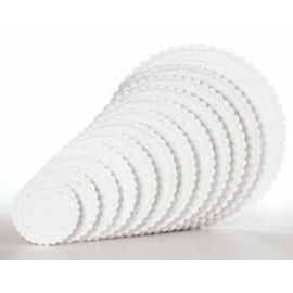 Wilton New Wilton Decorator Preferred Scalloped Separator Plates, sizes from 7"-16"  - 8" #302-8