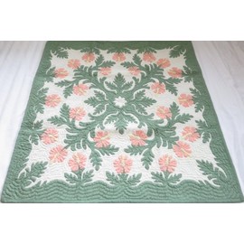 Hawaiian quilt wall hanging and baby blanket 100% hand quilted/hand appliqued 42x42