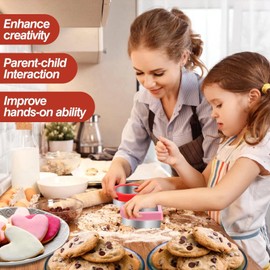 HINZER HINZER Sandwich Cutter and Sealer Set Uncrustables Maker 4 Pcs Bread Decruster Pancake Maker Heart Square Circle Dinosaur Shape DIY Cookie Cutters Gift for Kids Adult Boys Girls