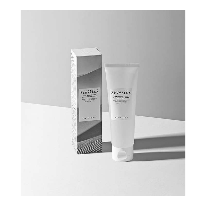 skin1004 Madagascar Centella Tone Brightening Cleansing Gel Foam 125ml /
