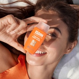 ISDIN Fusion Water Magic Glow SPF30 (50 ml)
