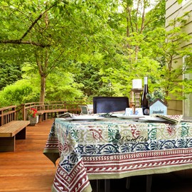 Sweet Us Trellis Whisper Cotton Tablecloth and One Plain Napkin, Floral Kitchen Dining Table Cloth, Table Cover for Indoor and Outdoors, Serene Harmony, 60 x 90 in