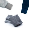 2 elastic cuffs. Ideal for sewing on all garments. -
