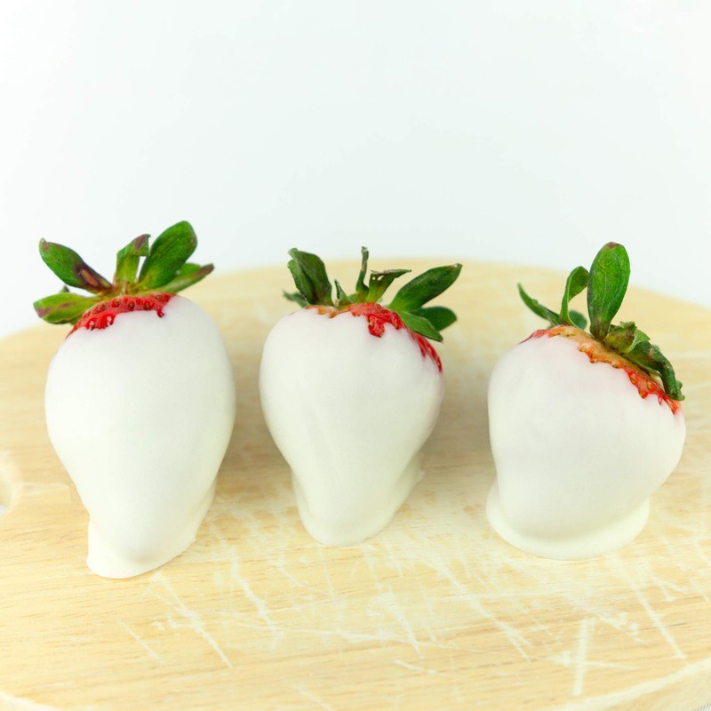 White Coating Melting Wafers, 1 lb Resealable Bag