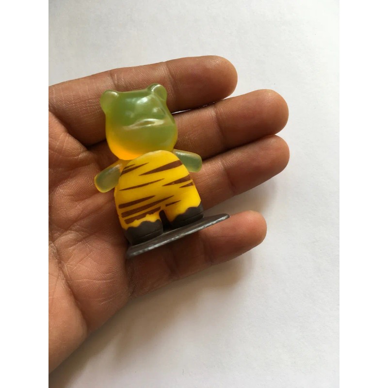 3 Muñecos Panditas Plak Figura Anaranjada Modelo Basketball (Usado)
