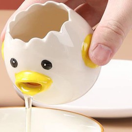 Egg Separator Chicken, Egg Separator, Filter Separator, Cute Egg Separator in Chicken Shape, Egg Separator Chick Funny for Kitchen, Bakery, Camping, Dishwasher Safe (Yellow)