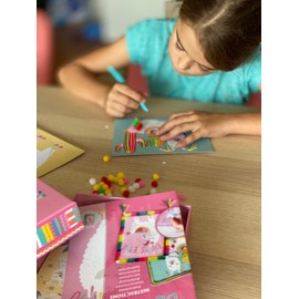 BC1903 Totally Deco! String, Wool and Pompoms Craft Set in Llama Theme Keepsake Gift Box to Collect. for Ages 6 Years +