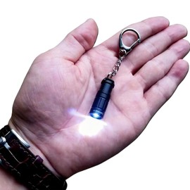 Linterna de llavero super mini pequeña, linterna brillante más pequeña de llavero, para emergencia EDC, pasear al perro, dormir, lectura, regalo para estudiantes, niños o padres
