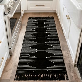 Tritard Boho Runner Rug 2x6 - Washable Lightweight Area Rug for Hallway, Farmhouse Moroccan Cotton Rugs with Tassels Kitchen Bathroom Thin Woven Low Pile Carpet for Entryway, Bedroom, Black and White