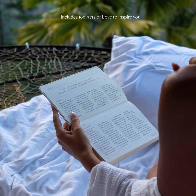 Intelligent Change Weekly Love Planner for Personal Growth and Connection