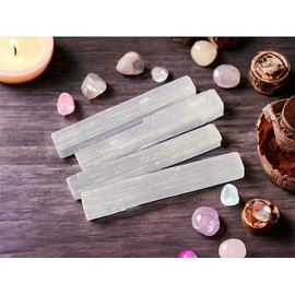Natural Selenite Sticks Crystal Satin Spar Wands for Cleansing, Jewelry Making, Home Decor and Protection Reiki & Chakra Crystals Natural Energy Stones 5-6cm White Quartz Selenite Stick (Pack of 5)