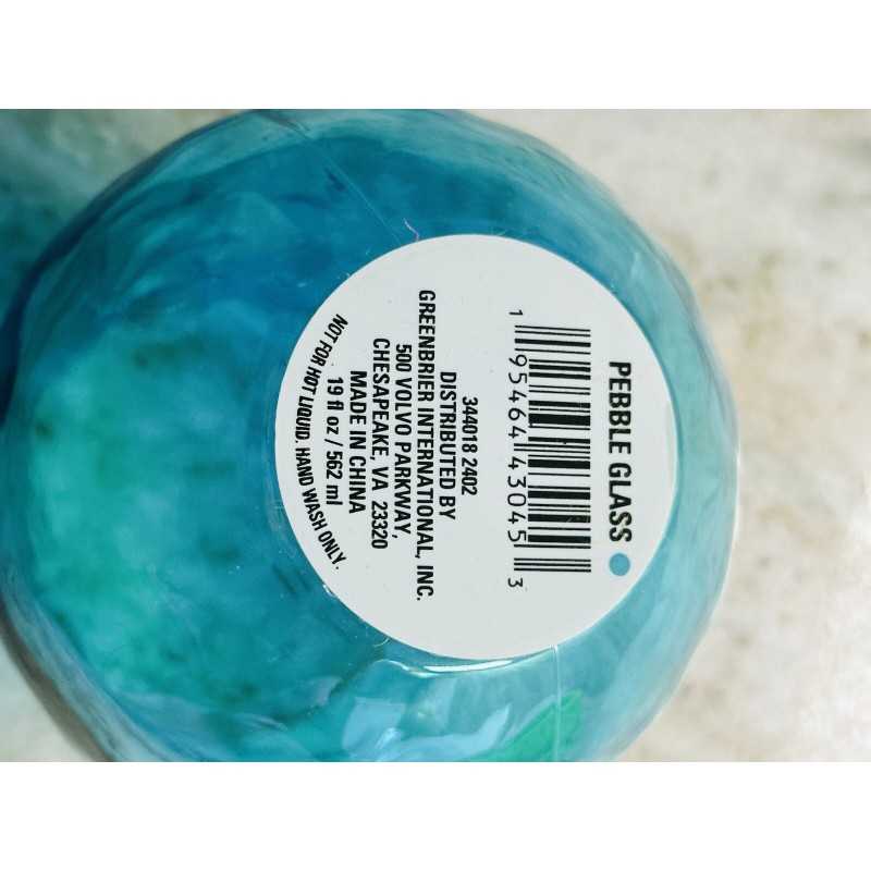 Aqua Greenbrier 19oz Aqua Blue Plastic Pebble 5” Tall Tumbler
