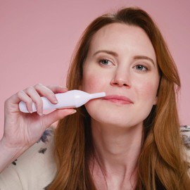 AmElegant PREMIUM Facial Hair Removal For Women - Painless Nose And Ear Hair Trimmer - Waterproof Rechargeable Portable Hair Remover FOR Peach Fuzz, Chin, Mustaches, Legs, Bikini (White 4 in 1)