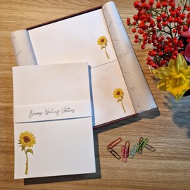 Me Loovely Sunflower Letter Writing Paper & Envelopes Set with Luxury Gift Box (Pack of 18 Letters & Envelope Sets)