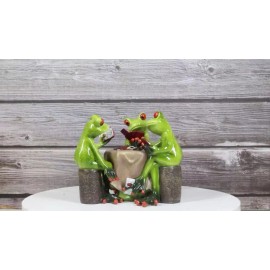 Cheaters' Royal Flush Trio Frogs Playing Poker Card At Gambling Table Figurine