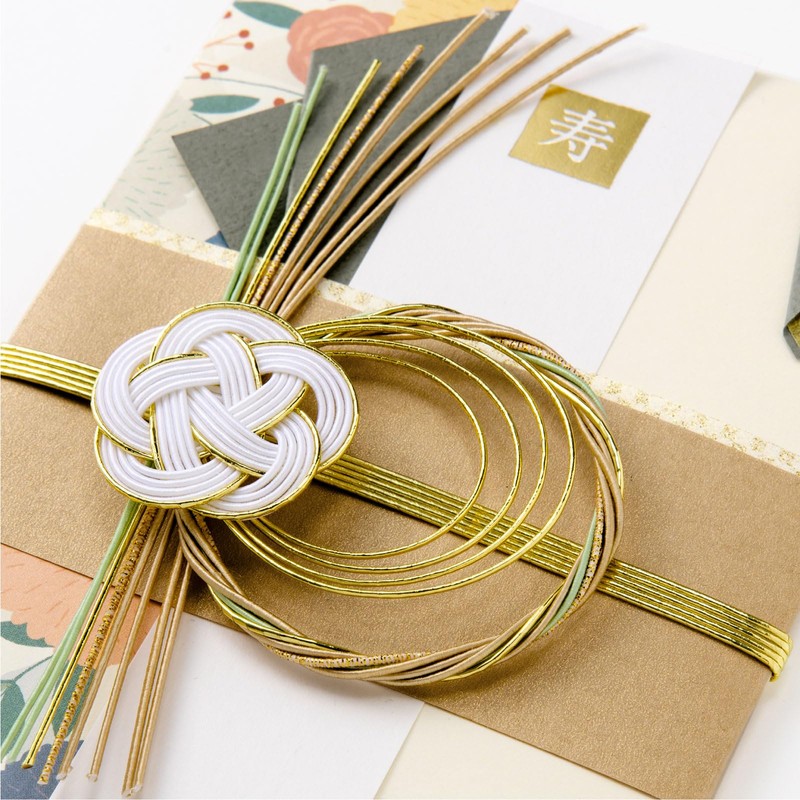 Iroha Publishing LSF-M-02 LAMPER Dress-up Series Gold Seal Wedding Ceremony