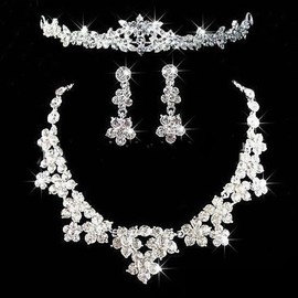 Wedding Tiara + Earrings + Necklace 3 Piece Set Rhinestone Wedding After-Party Party, Quartz
