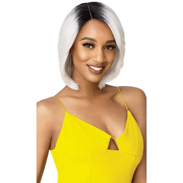 Outre Lace Front Wig The Daily Wig Hand-Tied Lace Part Wig Goldie (1)