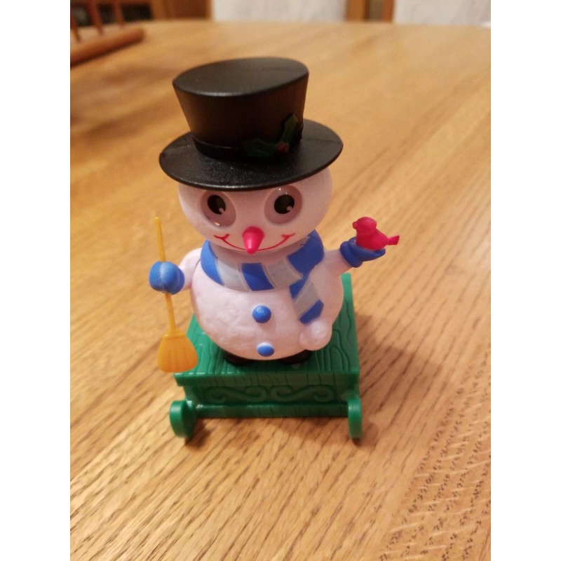Momentum Brands SOLAR DANCING HOLIDAY SNOWMAN: SOLAR POWERED; NO BATTERIES