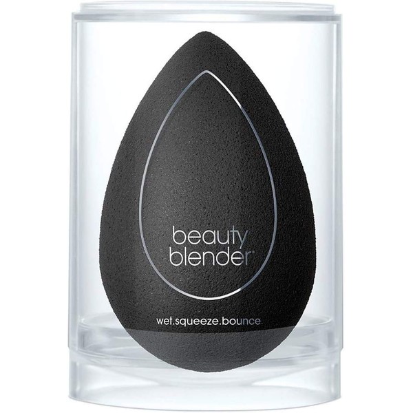 The BEAUTYBLENDER Pro Black Blender Makeup Sponge for blending liquid Foundations, Powders and Creams. Flawless, Professional Streak Free Application Blend, Vegan, Cruelty Free and Made in the USA