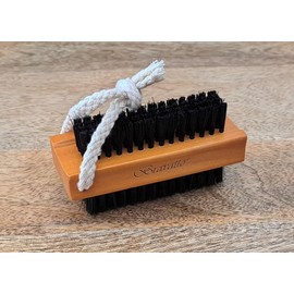 Bravatto Wooden Fingernail Brush with Nylon Charcoal Bristles & Hanging Rope. Finger Nail Cleaning Scrub Brush for Women and Men. Scrubbing Under Nails, Hands, and Toes. (4-Pack).