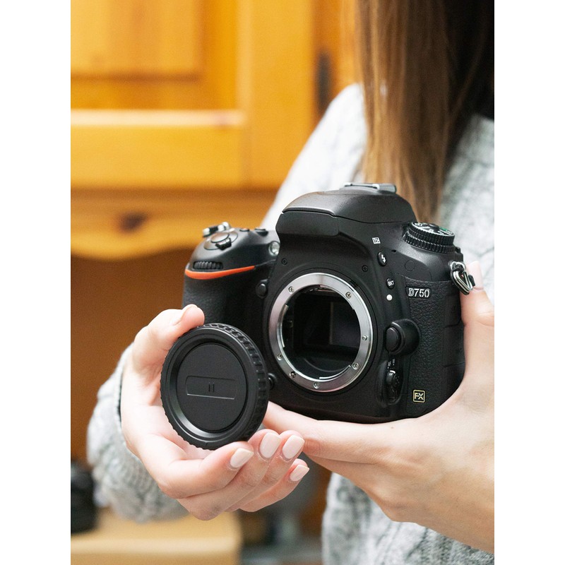 Ares Foto® L-R7 Housing Cap and Rear Lens Cap Kit