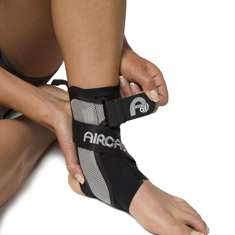 Aircast 02-TSR Bandages, A60 Ankle Splint, Right, Small